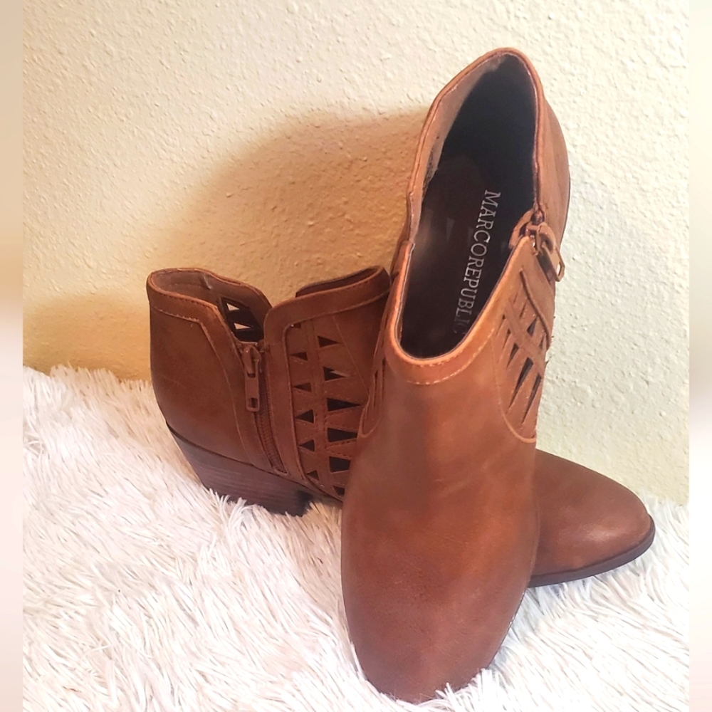 NWOT Marco Republic Booties Size 8.5